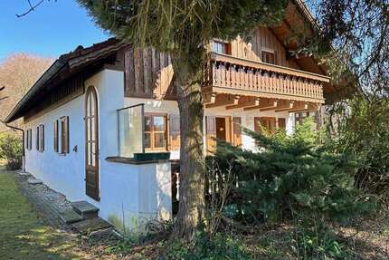 Haus zum Kaufen in Deggendorf 625.000,00 € 260 m²