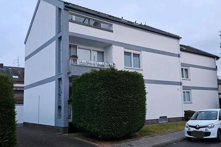 Helle 2-Zimmer-Dachgeschosswohnung mit Loggia in Lippstadt-Süd