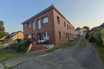 Haus zum Kaufen in Brokstedt 450.000,00 € 186 m²