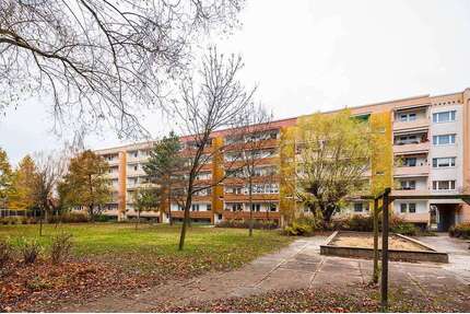 Wohnung zum Mieten in Leipzig 313,79 € 47.73 m²
