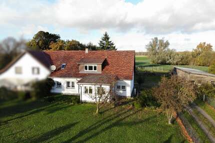 Haus zum Kaufen in Eixen 198.000,00 € 161.3 m²