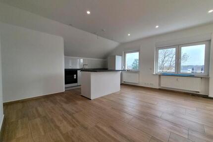 DG Whg. kernsaniert in Niederpleis - Sankt Augustin