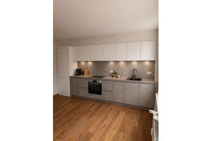 100 qm - 4 Zimmer - moderne Wohnung mit Balkon und Stellplatz direkt in der Innenstadt von Zwickau