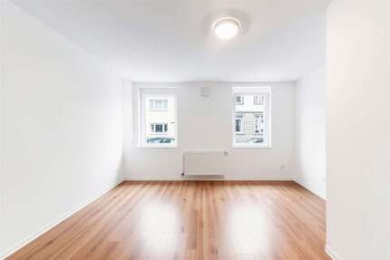 Wohnung zum Mieten in Stuttgart 1.900,00 € 100 m²