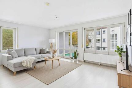 WOHNTRAUM ZUR MIETE - sonnige 4-Zimmer Wohnung mit Balkon, Garage und Stellplatz - Weinsberg