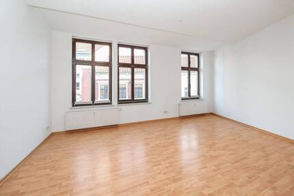 3-Raumwohnung mit Balkon in zentraler Lage! - Stendal