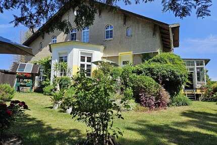 Haus zum Kaufen in Wanzleben 230.000,00 € 425 m²