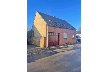 Haus zum Kaufen in Niederzier-Ellen 169.000,00 € 100 m²