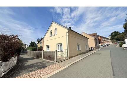 Haus zum Kaufen in Ellefeld 132.500,00 € 110 m²