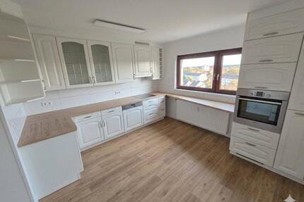 2,5-Zimmer DG-Wohnung mit hochwertiger EBK & viel Licht Erstbezug - Nienburg (Weser)
