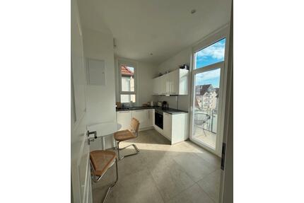 2 Zimmer Wohnung Bad Cannstatt sofort bezugsfrei Balkon + EBK - Stuttgart