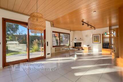 Haus zum Kaufen in Böblingen 835.000,00 € 192.2 m²