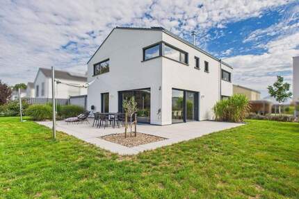 Modernes Einfamilienhaus am Waldrand - einfach einziehen! - Hilpoltstein