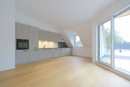 Wohnung zum Mieten in Vaterstetten 1.960,00 € 82 m²