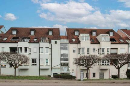 Attraktive Maisonette-Wohnung mit Aufzug und zwei Dachterrassen in Obertürkheim - Stuttgart
