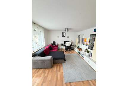 Charmante 4 Zimmerwohnung mit Balkon u. Tiefgarenplatz, im Schilterhäusle - Villingen-Schwenningen
