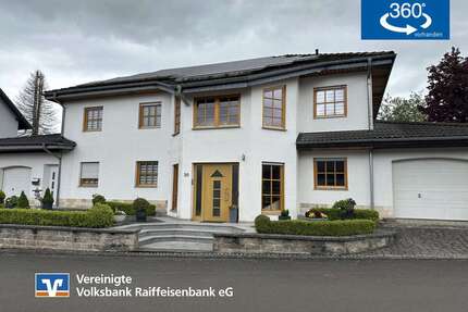 Haus zum Kaufen in Berglangenbach 370.000,00 € 187.2 m²