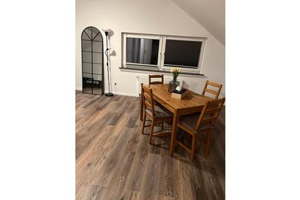 Kernsanierte 2-Zimmer-Dachgeschosswohnung - Hannover Bothfeld-Vahrenheide