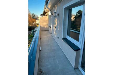 schöne helle Etagenwohnung mit Balkon - Dortmund Gartenstadt