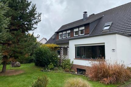 Großzügiges Mehrfamilienhaus in Hessisch Oldendorf OT