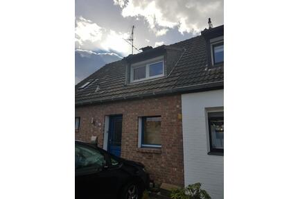 Schönes DHH mit Garten in Monheim - Monheim am Rhein