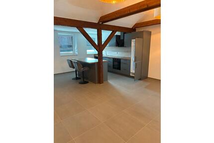 Dachgeschosswohnung mit Klimaanlage zu vermieten - Barnstorf