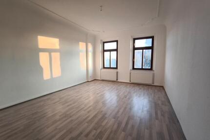 ➡️Zentrale 4-Zimmer-Wohnung ZENTRUM !!! ➡️ JOBCENTER MÖGLICH !!! - Zwickau