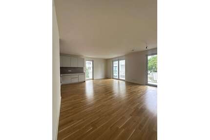 Wohnung zum Mieten in Berlin 2.261,00 € 120.93 m²