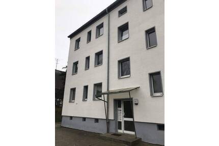 Familienfreundliche 5-Zimmerwohnung am grünen Stadtrand von Glauchau