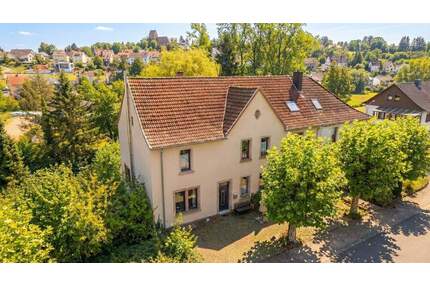 Viel Platz für Ihre Ideen - Sanierungsbedürftiges Einfamilienhaus in ruhiger Wohnlage - Hornbach