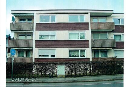 Helle 3-Zimmer-Wohnung mit 2 Balkonen im 2. OG in Oberesslingen - Esslingen am Neckar