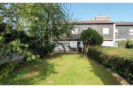 Geräumiges Familienhaus mit 6 Zimmern in Neu-Isenburg