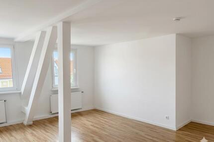 Schöne, helle 2-Raumwohnung im Dachgeschoss - Berlin Treptow-Köpenick