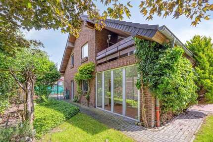 Haus zum Kaufen in Meerbusch 1.550.000,00 € 177 m²
