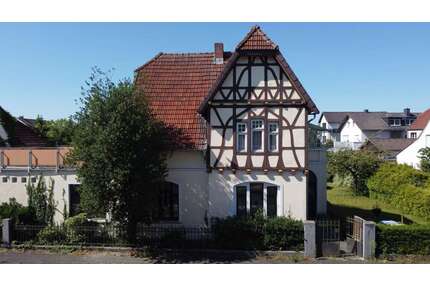 Haus zum Kaufen in Bad Lippspringe 449.000,00 € 233.31 m²