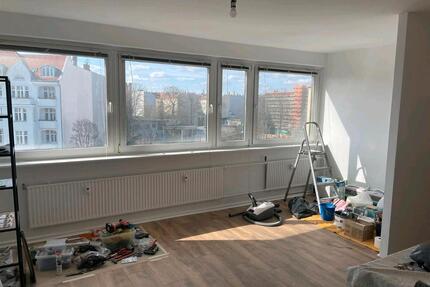 Frisch renoviertes,teilmodernisiertes 1-Zimmerjuwel - Berlin Charlottenburg-Wilmersdorf