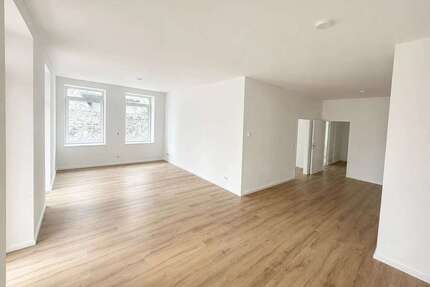 Wohnung zum Mieten in Wuppertal 1.280,00 € 128 m²
