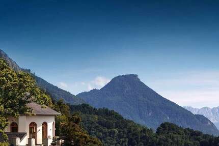 Haus zum Kaufen in Prien am Chiemsee 8.000.000,00 € 400 m²