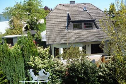 Gepflegtes Haus in Grünen - 449.000,00&nbsp;EUR Kaufpreis, ca.&nbsp; 109,30&nbsp;m&sup2;&nbsp;Wohnfl&auml;che in Rösrath (PLZ: 51503) Forsbach