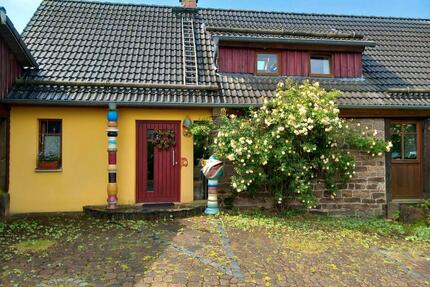 Traumhaus für Individualisten - 350.000,00&nbsp;EUR Kaufpreis, ca.&nbsp; 150,00&nbsp;m&sup2; in Holzminden (PLZ: 37603)