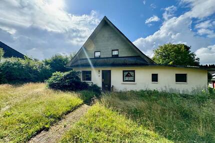 NEUER PREIS !!! Sanierung oder Neubau - Alles ist möglich bei diesem Einfamilienhaus in Sarzbüttel!