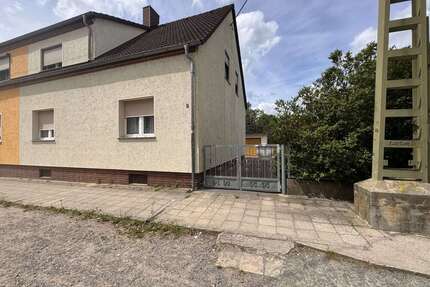 Haus zum Kaufen in Lutherstadt Wittenberg 149.900,00 € 110 m²
