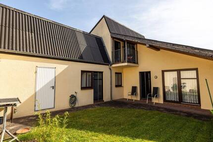 *** MUSEUMSGELÄNDE - 141 m² WOHNFLÄCHE - 5 ZIMMER - 2 BÄDER - GARAGE und GARTEN *** - Delmenhorst Schafkoven/Donneresch