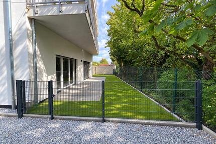 4,5-Zimmer-Wohnung mit Terrasse & Garten in Regensburg-Oberisling