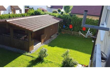 Helle 3-Zimmer Whg. mit Balkon und Doppelgarage - Fellheim