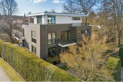 Haus zum Kaufen in Hamburg 2.990.000,00 € 355 m²