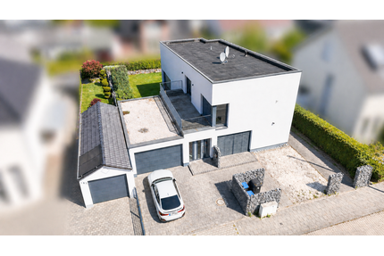 Haus zum Kaufen in Hamm 590.000,00 € 214.07 m²