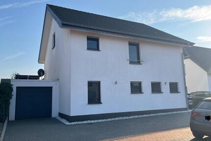 Modernes freistehendes Einfamilienhaus *provisionsfrei* - Voerde (Niederrhein)