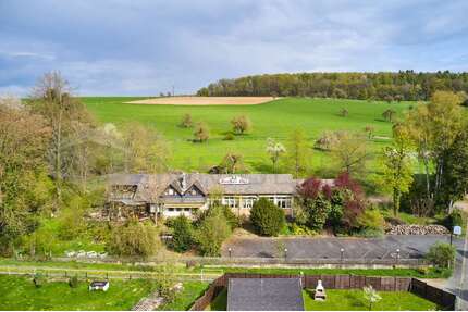 Haus zum Kaufen in Buch 545.000,00 € 192 m²