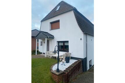 Einfamilienhaus Provisionsfrei - 649.000,00&nbsp;EUR Kaufpreis, ca.&nbsp; 150,00&nbsp;m&sup2; in Hamburg (PLZ: 21109) Hamburg-Mitte